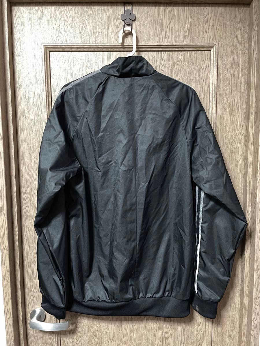 サッカー 日本代表 トレーニングウェア ジャケット Mサイズ サッカー 日本代表 トレーニングウェア ジャケット Mサイズ