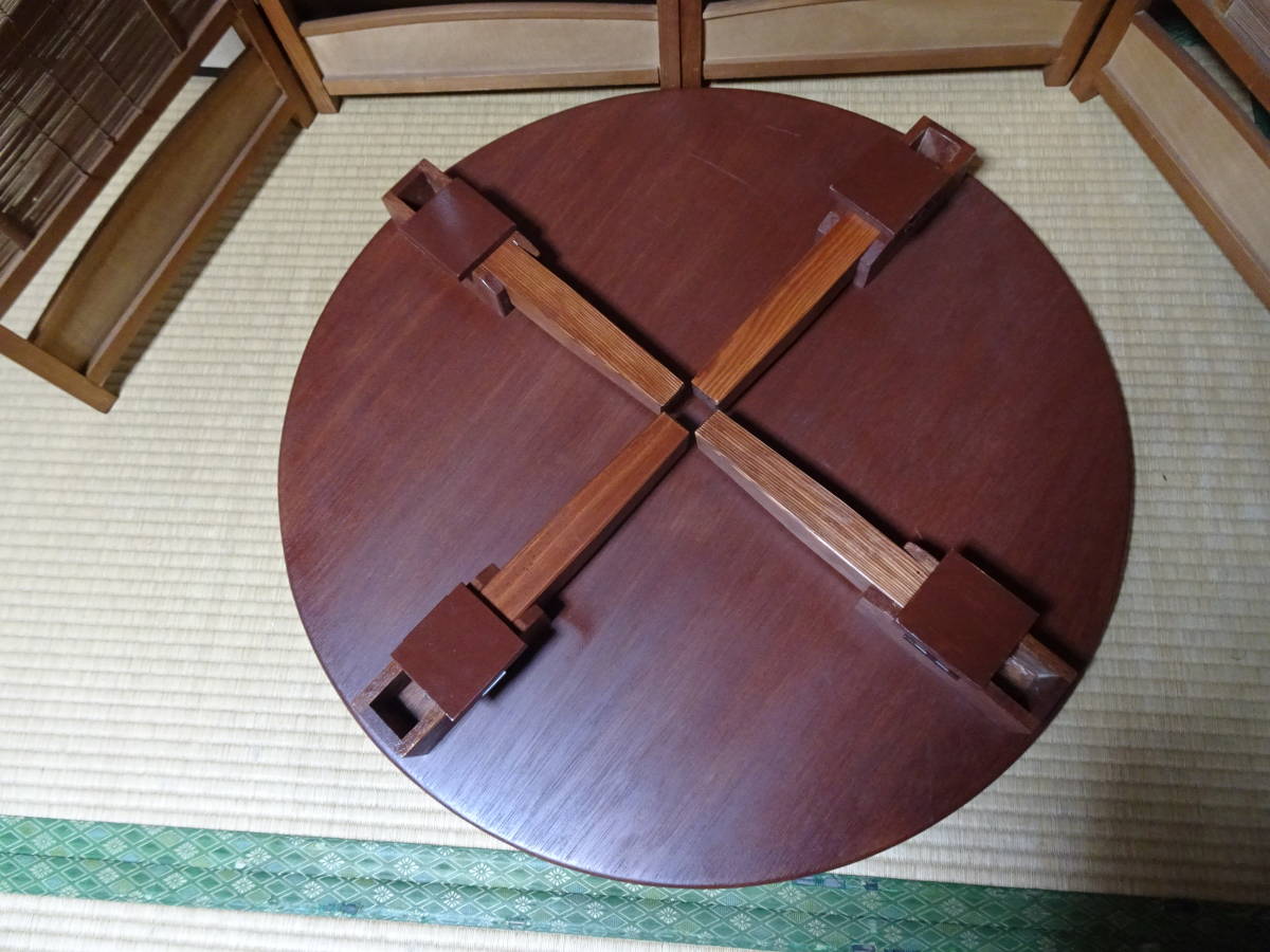 木目が美しいアンティーク調の丸いテーブル ちゃぶ台（木製）折りたたみ式の画像9