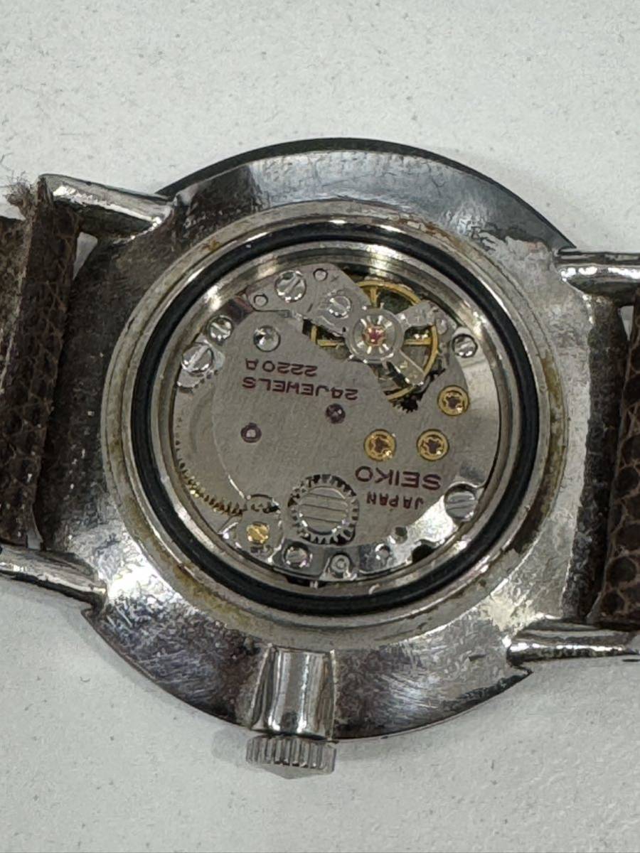2-025 SEIKO/セイコー 腕時計 手巻き 稼働品 24石　2220‐0180 シャリオ 本体のみ 稼働品　_画像9