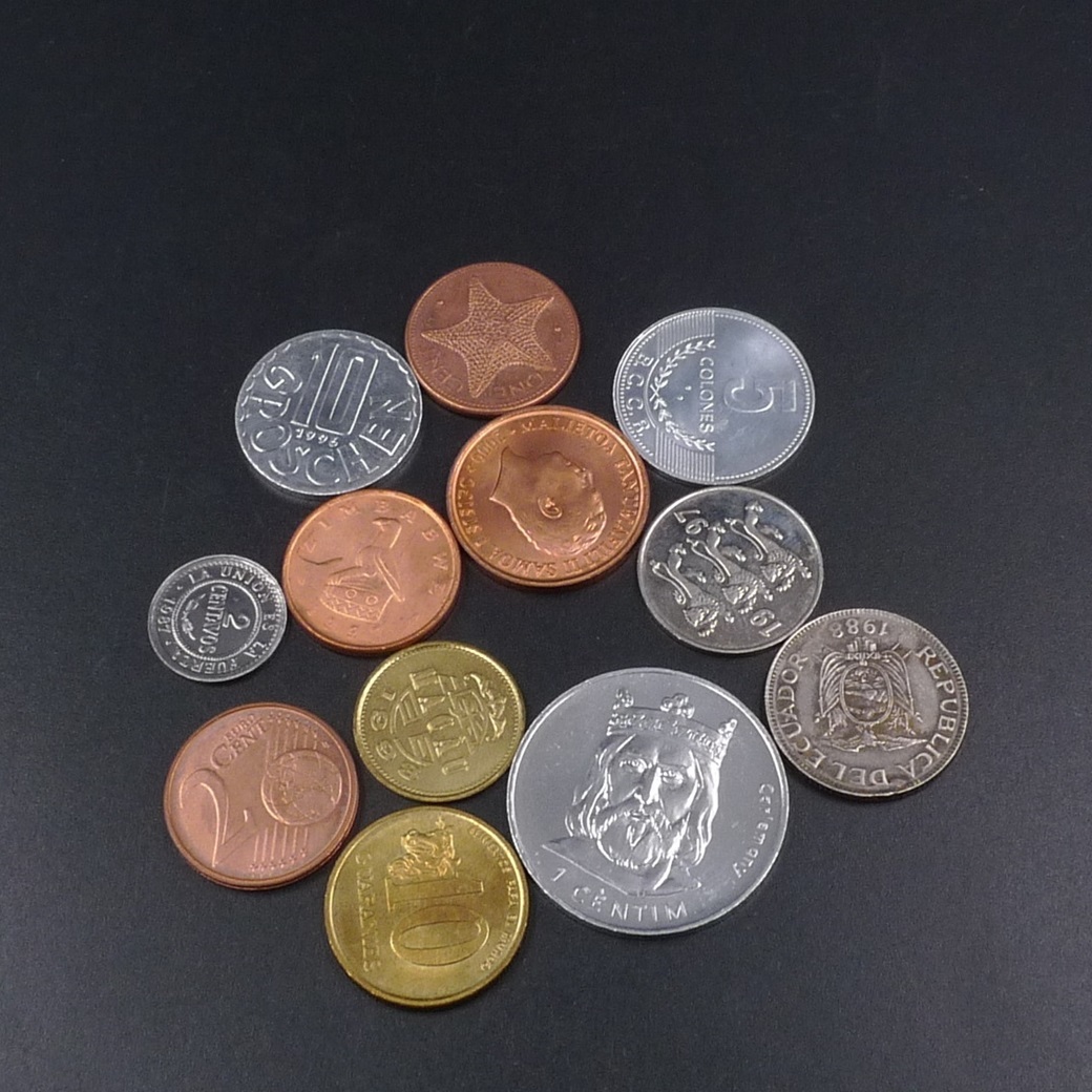 世界貨幣12枚 硬貨 オーストリア パラグアイ コスタリカ エストニア ボリビア ルクセンブルク アンドラ バハマ ジンバブエ など コイン_画像1