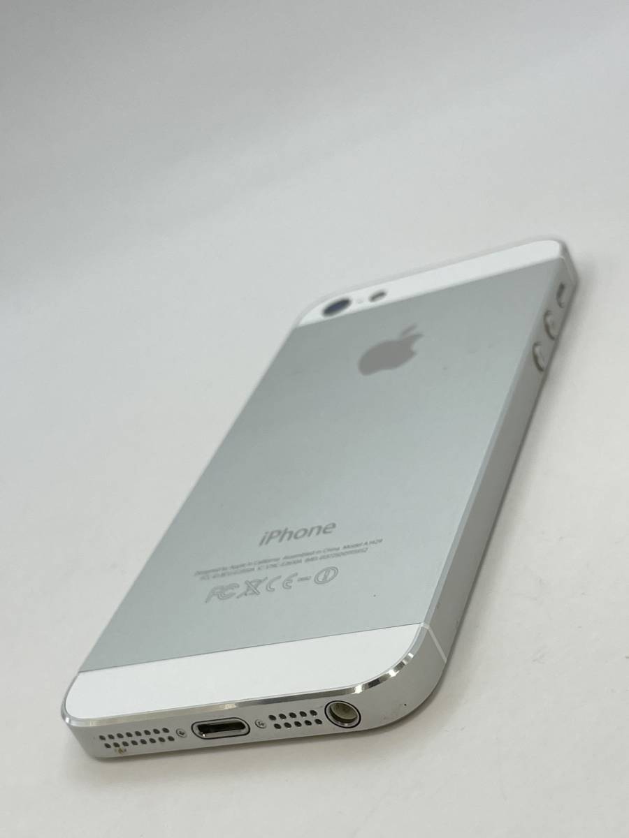 (KT030656)【爆速発送・土日発送可】iPhone 5 ホワイト 28.63GB バッテリー容量 90% 利用制限 ◯ 1円スタート【キャリア・SoftBank】_画像5