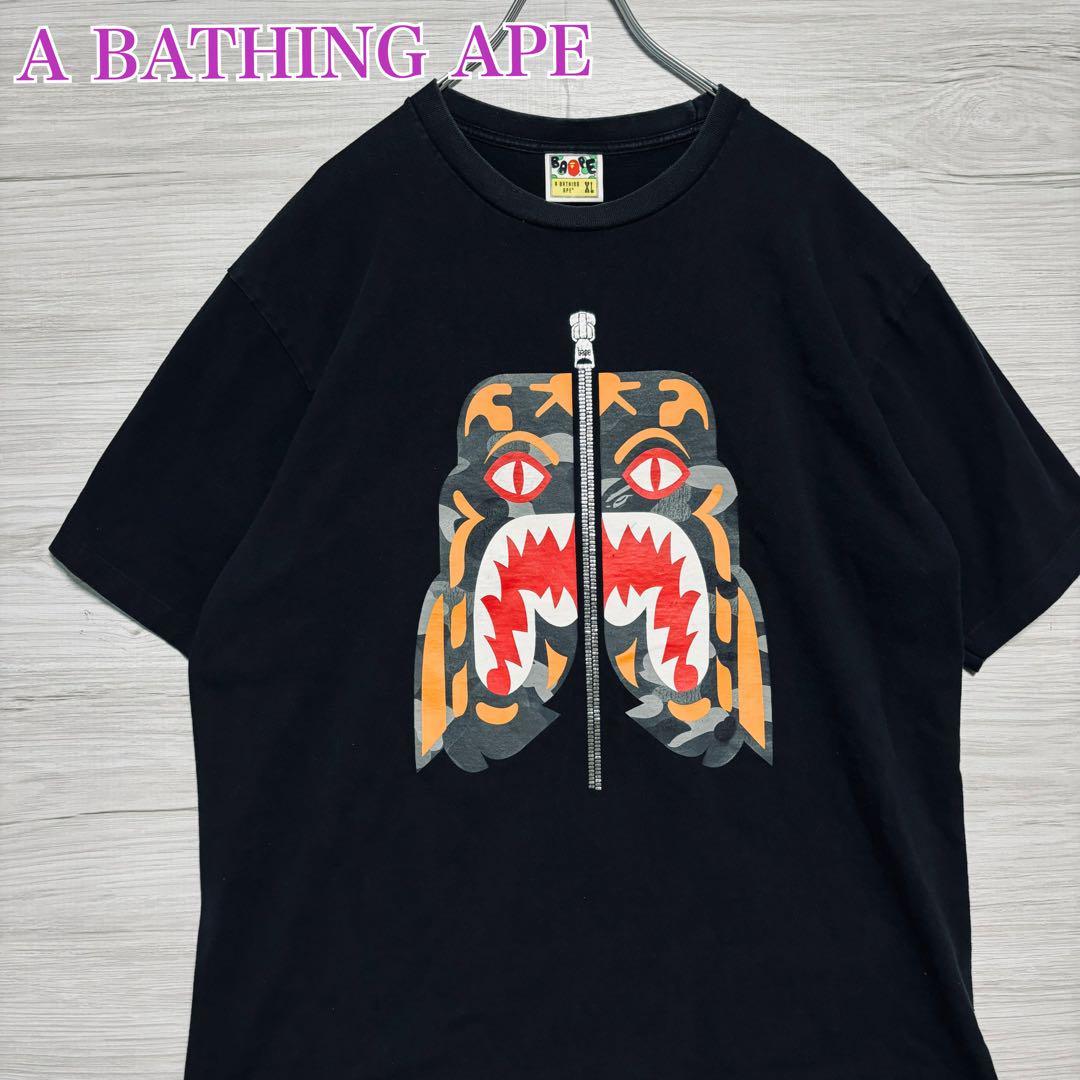 希少デザイン】A BATHING APE アベイシングエイプ Tシャツ XL 希少デザイン】A BATHING APE アベイシングエイプ Tシャツ XL