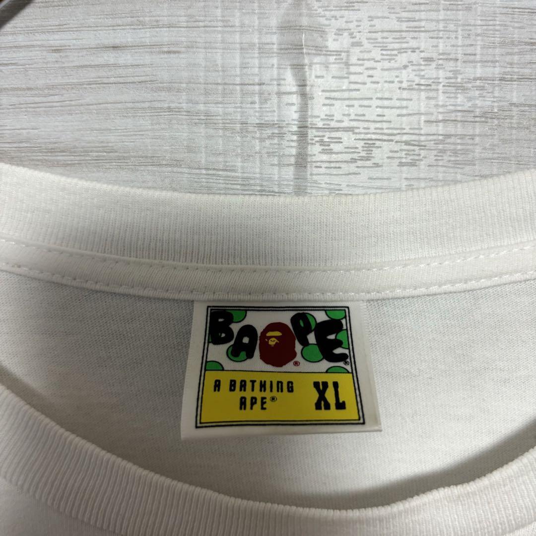 【希少デザイン】A BATHING APE　アベイシングエイプ　Tシャツ　XLサイズ　マイロ　センターロゴ　ビッグロゴ　人気　レア　一点物