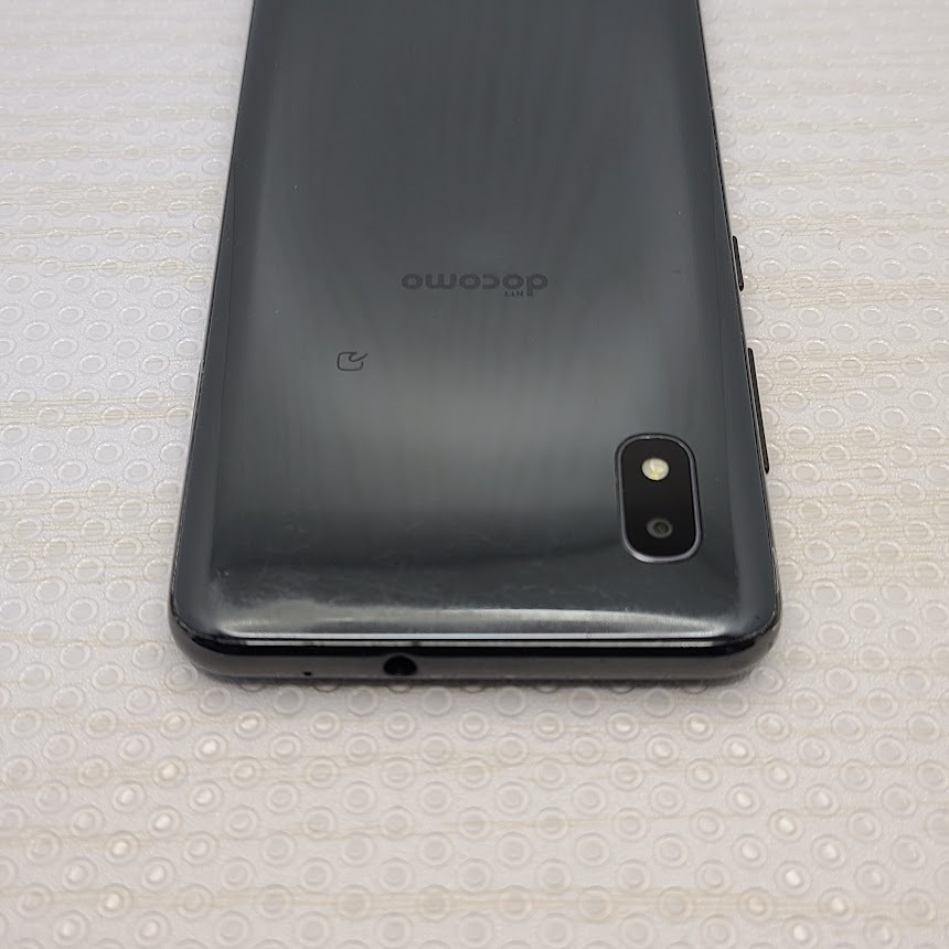 Galaxy A20 ◆ 3GB/32GB Android11 3000mAh 5.8inch(720×1560dot) Exynos 788 4B/ docomo SC-02M ※割れ_画像1