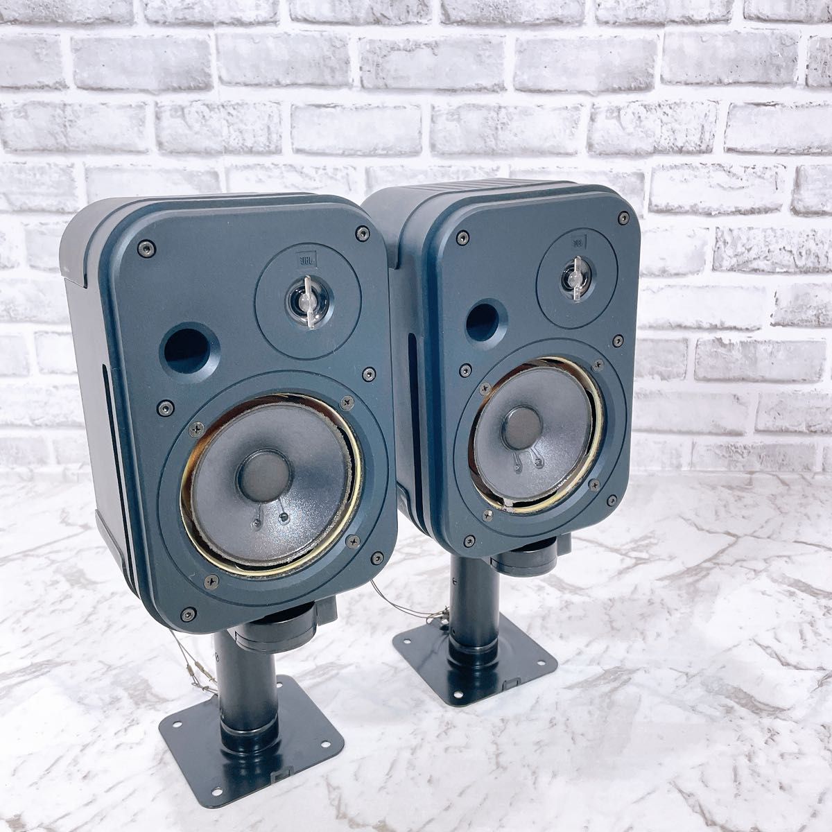 JBL CONTROL 1 ペア スピーカー ブラケット付き|Yahoo!フリマ JBL CONTROL 1 ペア スピーカー ブラケット付き|Yahoo!フリマ