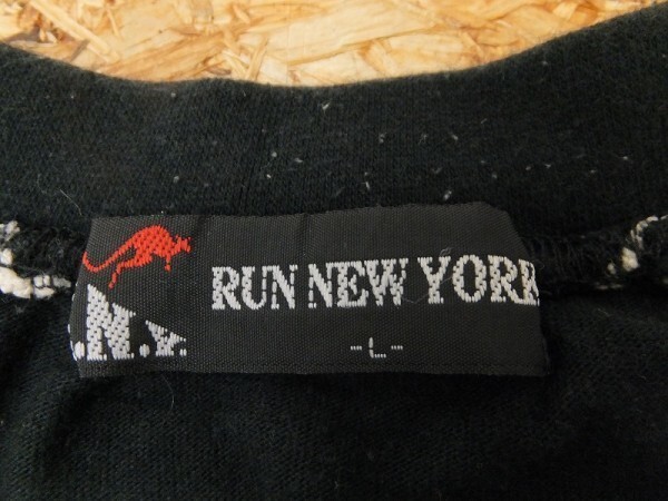 RUN NEW YORK ランニューヨーク ロゴ刺繍 バックプリント 大きめ BIGビッグ半袖Tシャツ 黒×赤×白 L_画像2