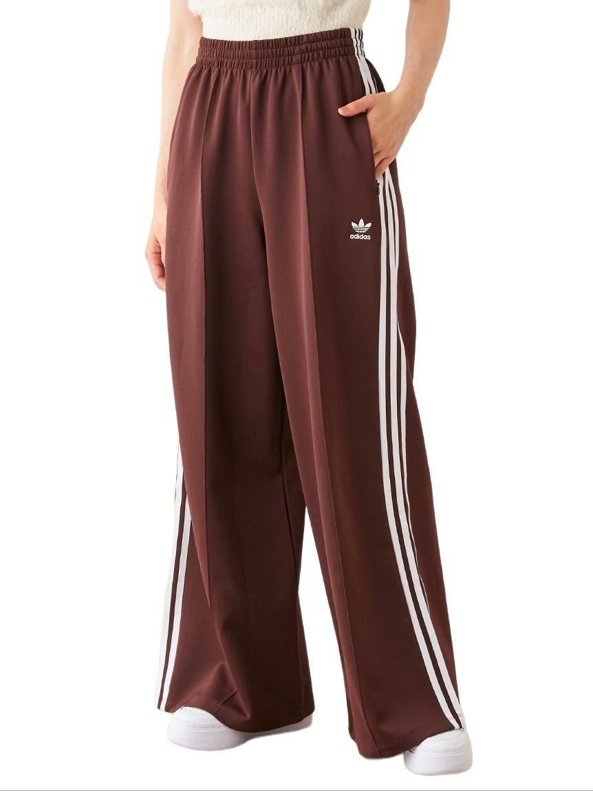 adidas ワイドレッグパンツ オーバーサイズ トラックパンツ adidas ワイドレッグパンツ オーバーサイズ トラックパンツ