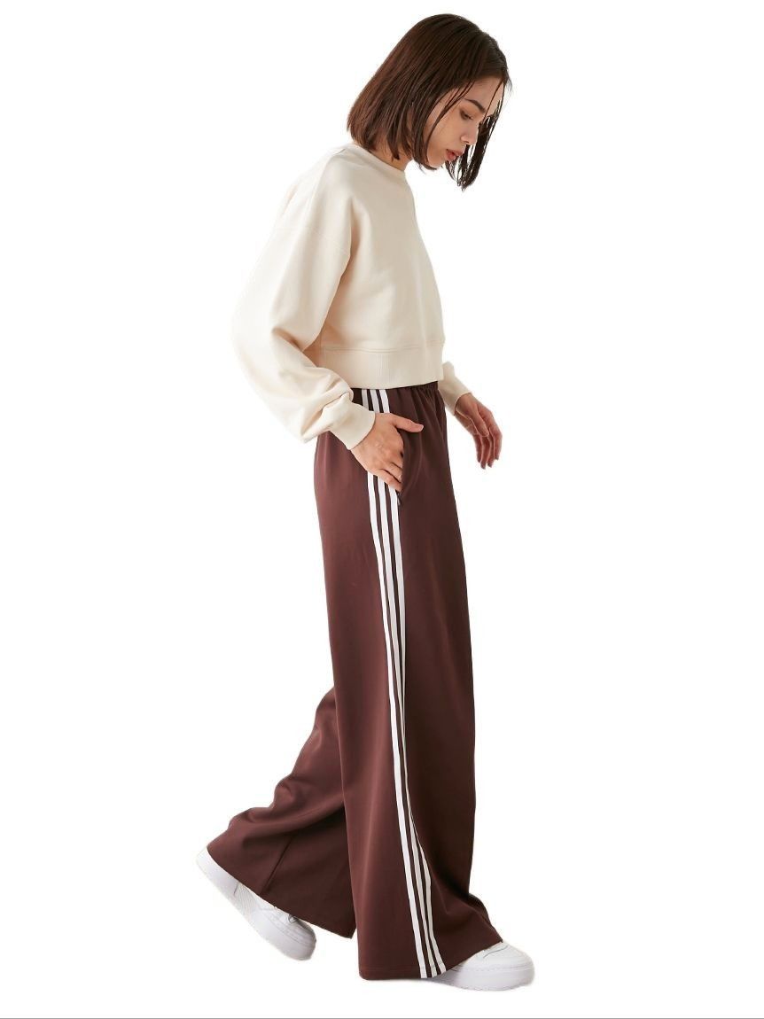 adidas ワイドレッグパンツ オーバーサイズ トラックパンツ adidas ワイドレッグパンツ オーバーサイズ トラックパンツ