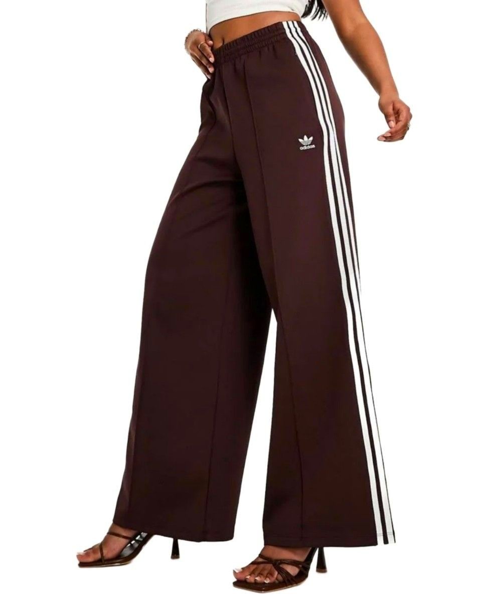 adidas ワイドレッグパンツ オーバーサイズ トラックパンツ adidas ワイドレッグパンツ オーバーサイズ トラックパンツ
