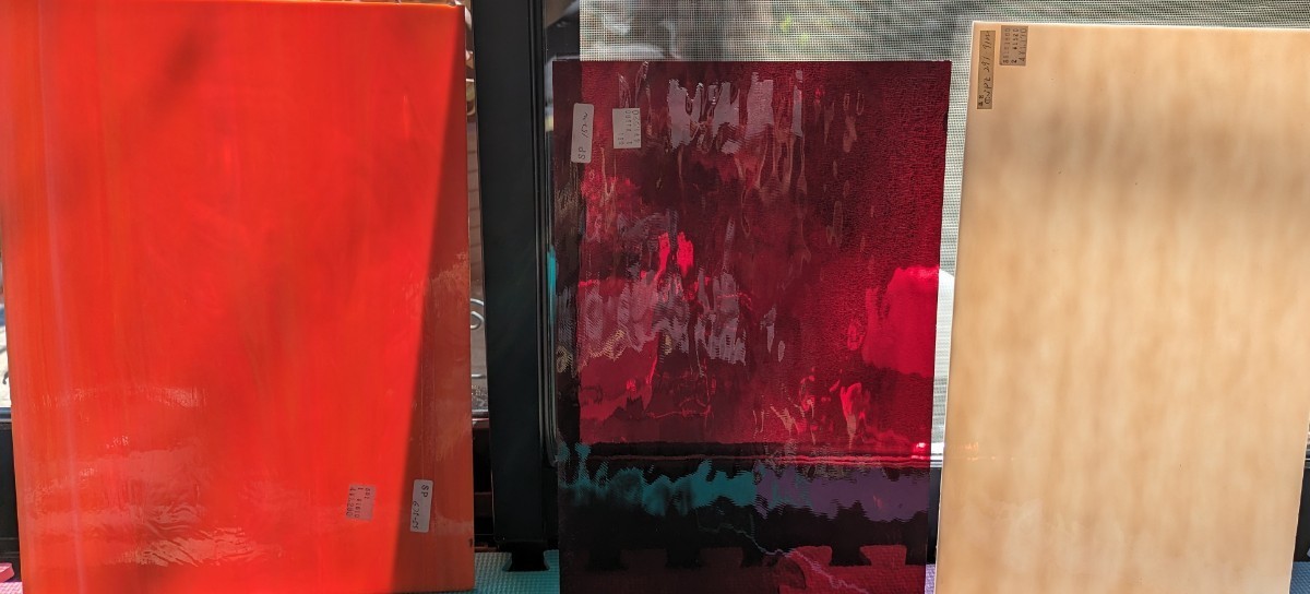 ステンドグラス用ガラス5枚_左からオレンジ透明赤ピンクベージュ