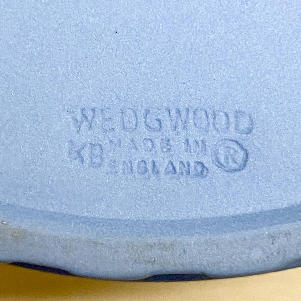 WEDGWOOD 小物入れ 蓋物 ウェッジウッド アクセサリーボックス 西洋 陶磁器 中古品 保管品_画像10