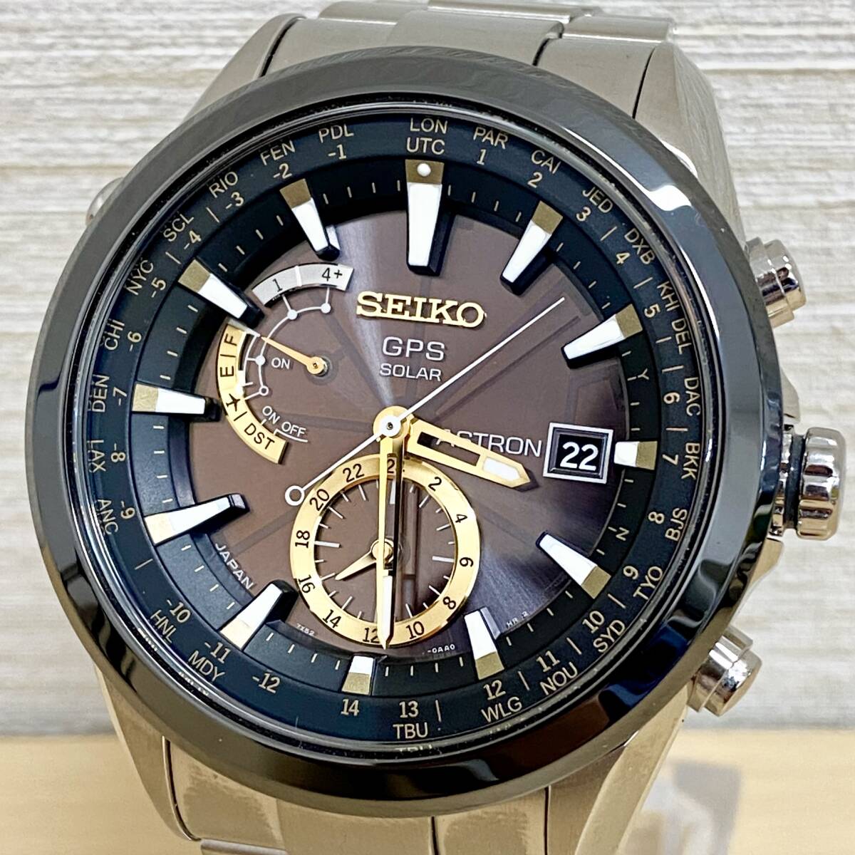 【稼動品】 SEIKO ASTRON GPS ソーラー 7X52-0AA0 セイコー アストロン メンズ ブライトチタン デイト 腕時計 ブラック文字盤 中古品_画像1