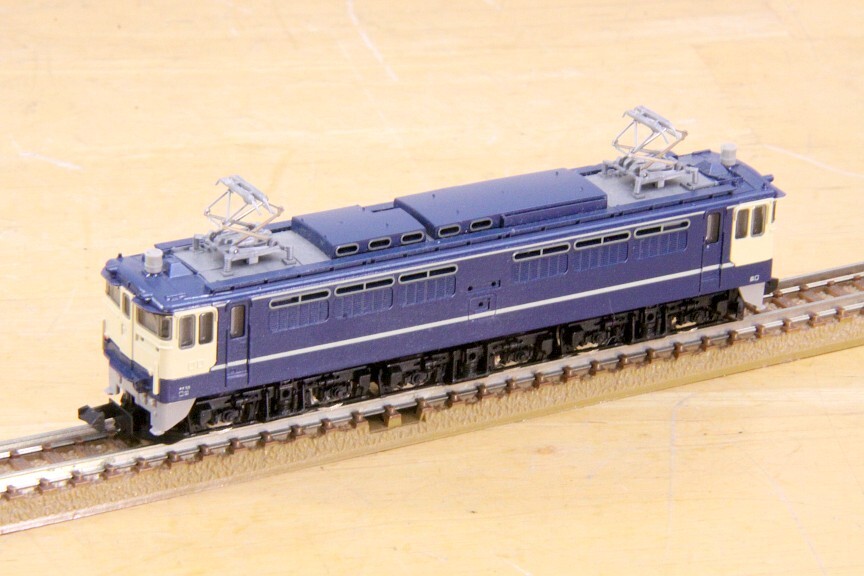 ///Tomix 2101 国鉄 EF65 電気機関車 ///_画像2