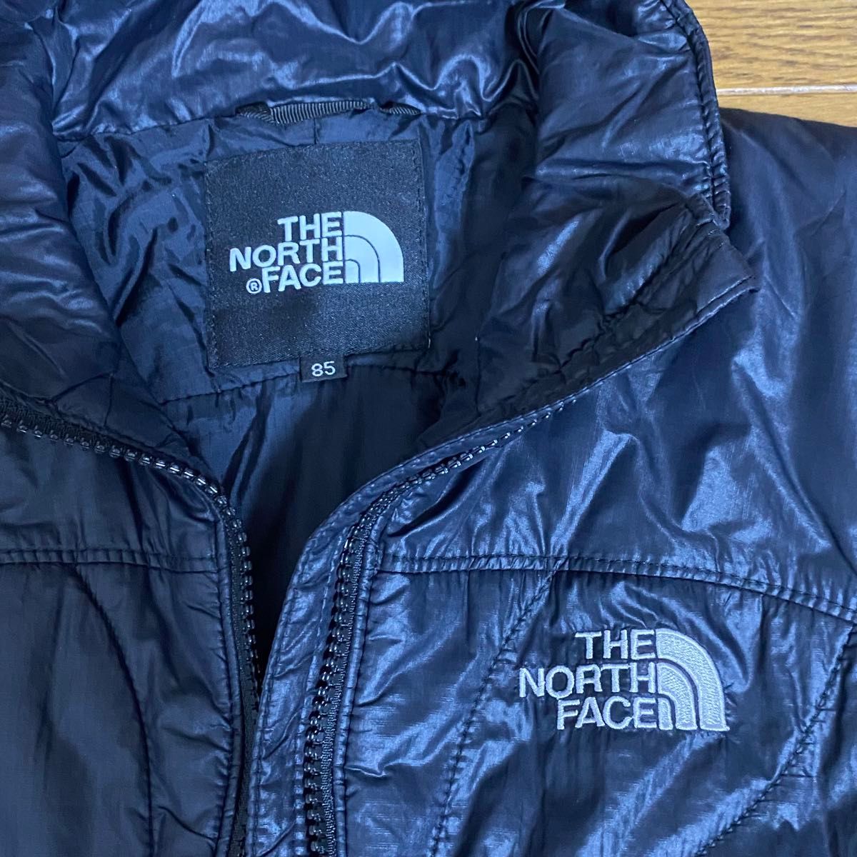 ノースフェイス　中綿ジャケット　アウター　ダウン　ブラック色　レディースM  日本未発売　THE NORTH FACE  