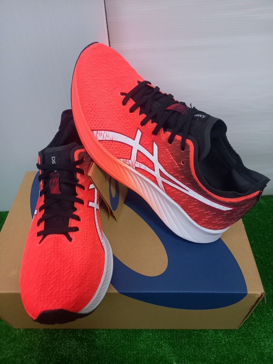 未使用 ASICS/アシックス メンズランニングシューズ MAGIC SPEED/マジックスピード 1011B026 600:サンライズレッド×ホワイト 25.0cm 厚底 _画像1