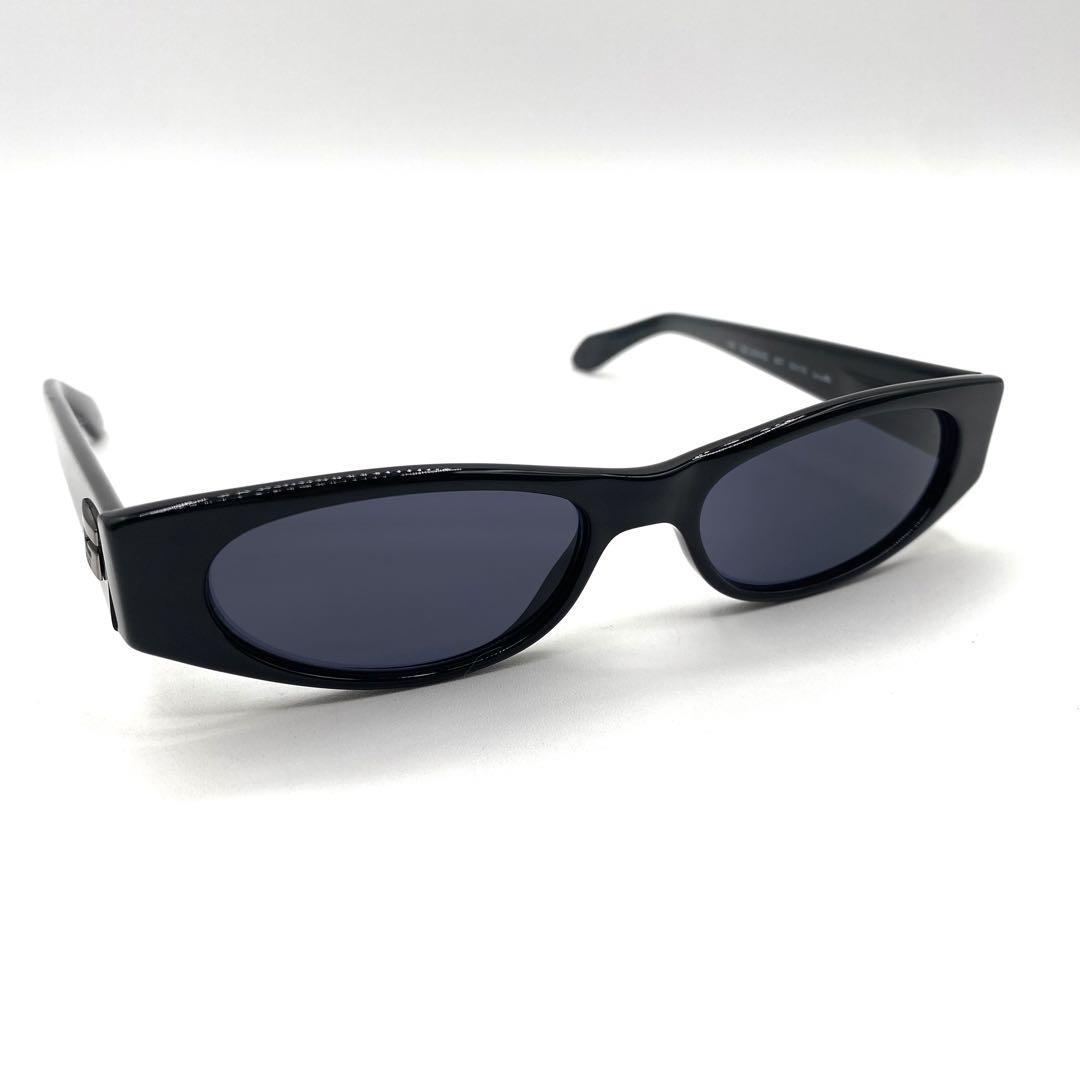 GUCCI サングラス ブラック ロゴ入り GG2424/S 807 5016 ケース GUCCI サングラス ブラック ロゴ入り GG2424/S 807 5016 ケース