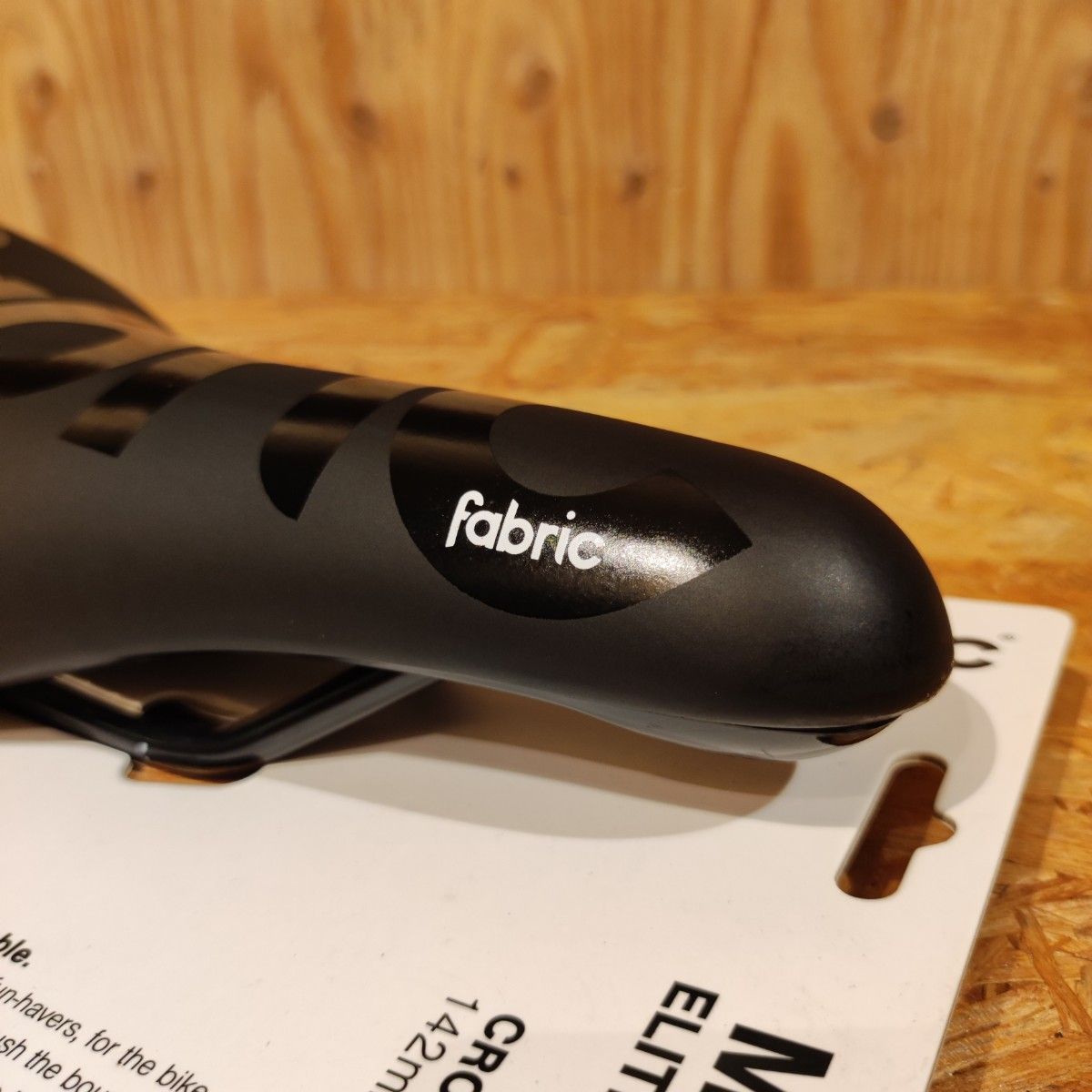 Fabric Magic Elite Radius Saddle MTBはもちろんクロスバイク、ピストにもおすすめのサドル！