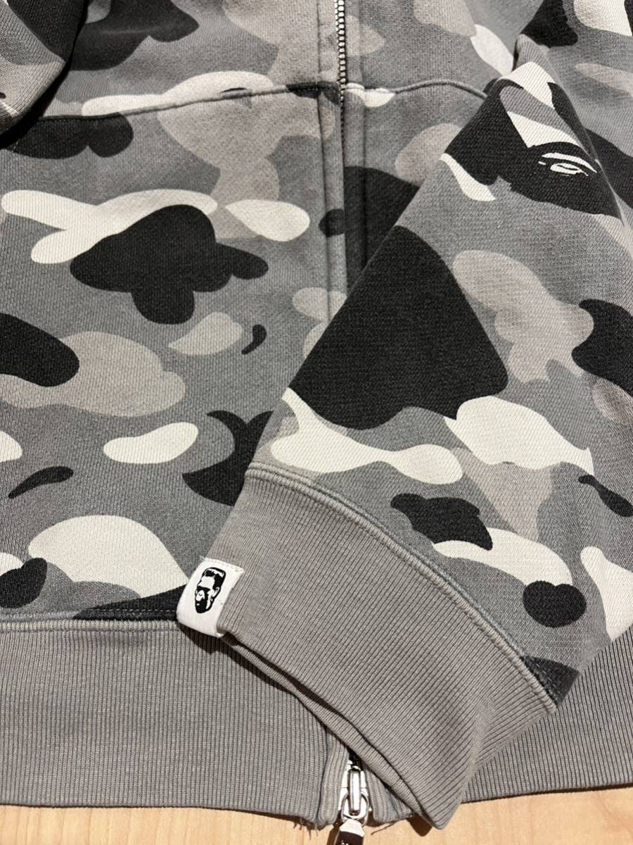 BAPE NFS限定ファーストカモシャークパーカー灰_画像7