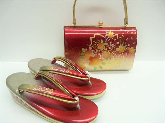 草履バッグセット 赤 エナメル 金 桜 和装用 299