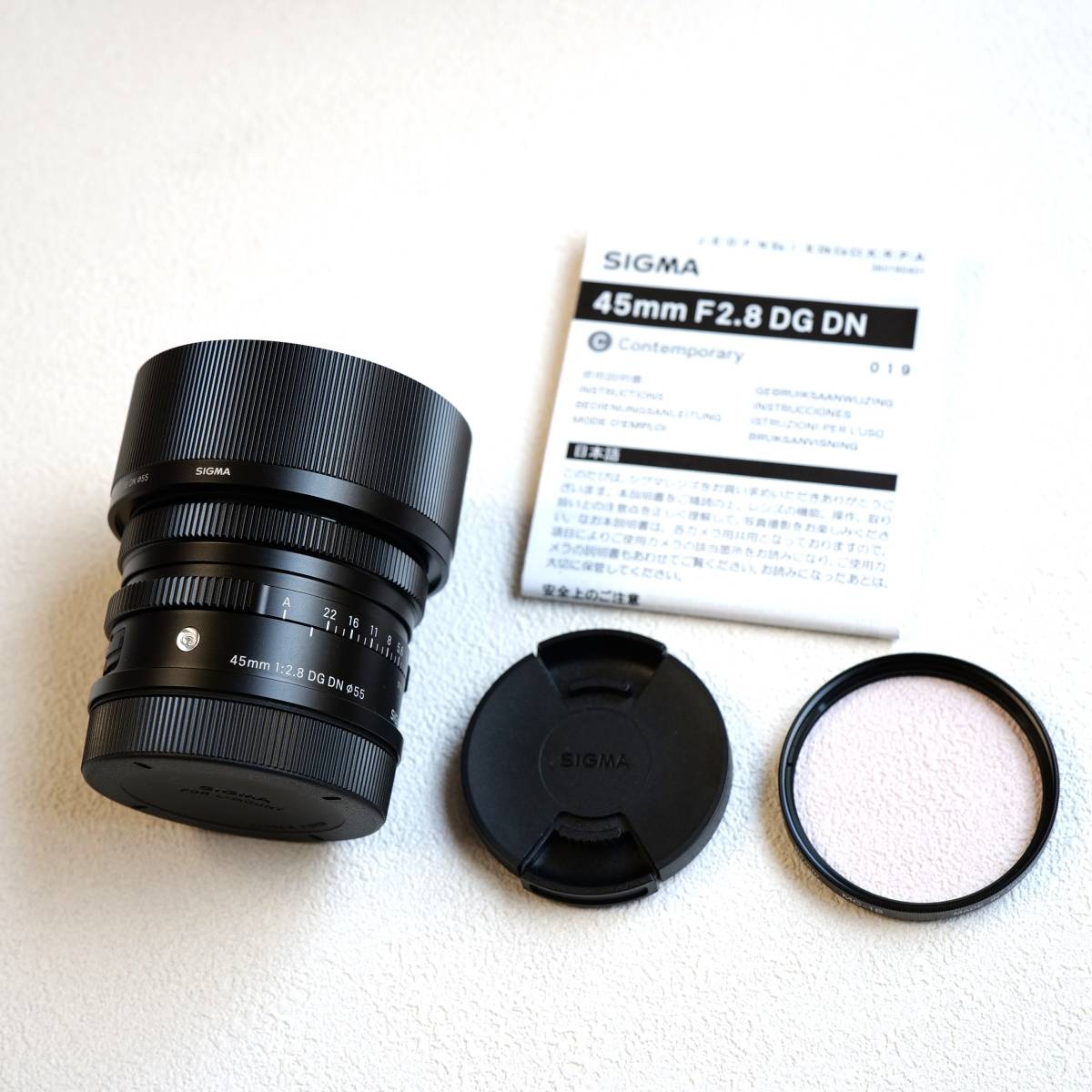 【新同品】シグマ sigma 45mm F2.8 DG DN & パナソニック LUMIX S 20-60mm F3.5-5.6 Wレンズセット　ライカLマウント_画像6