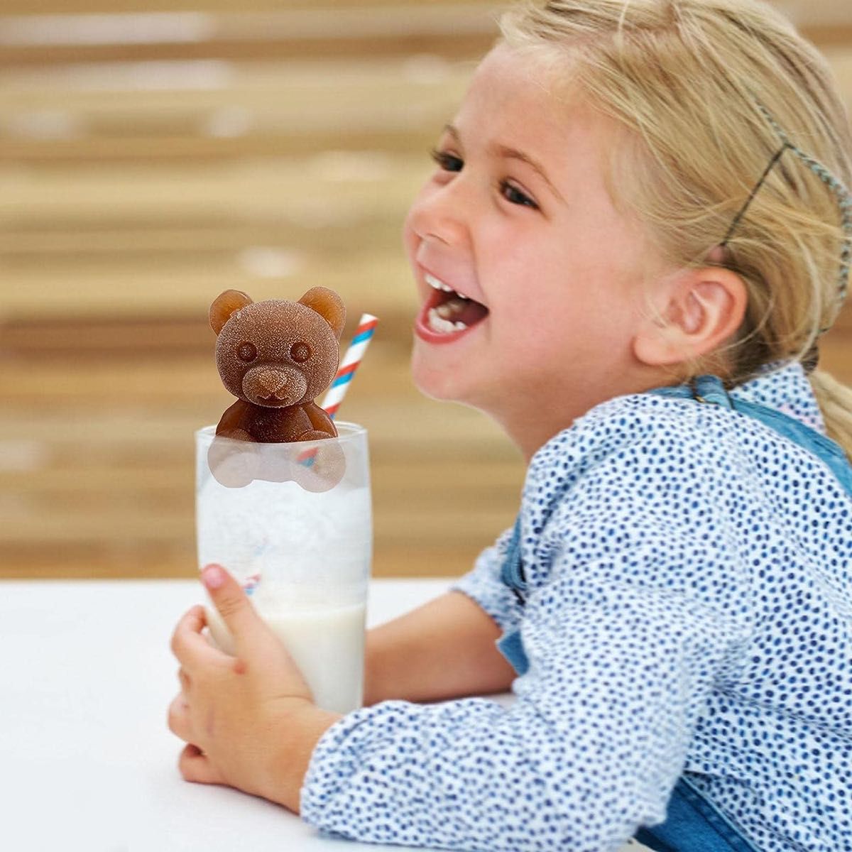 製氷皿 シリコン 製氷アイストレー アイスメーカー  3D氷型可愛いクマの形 ピンク 