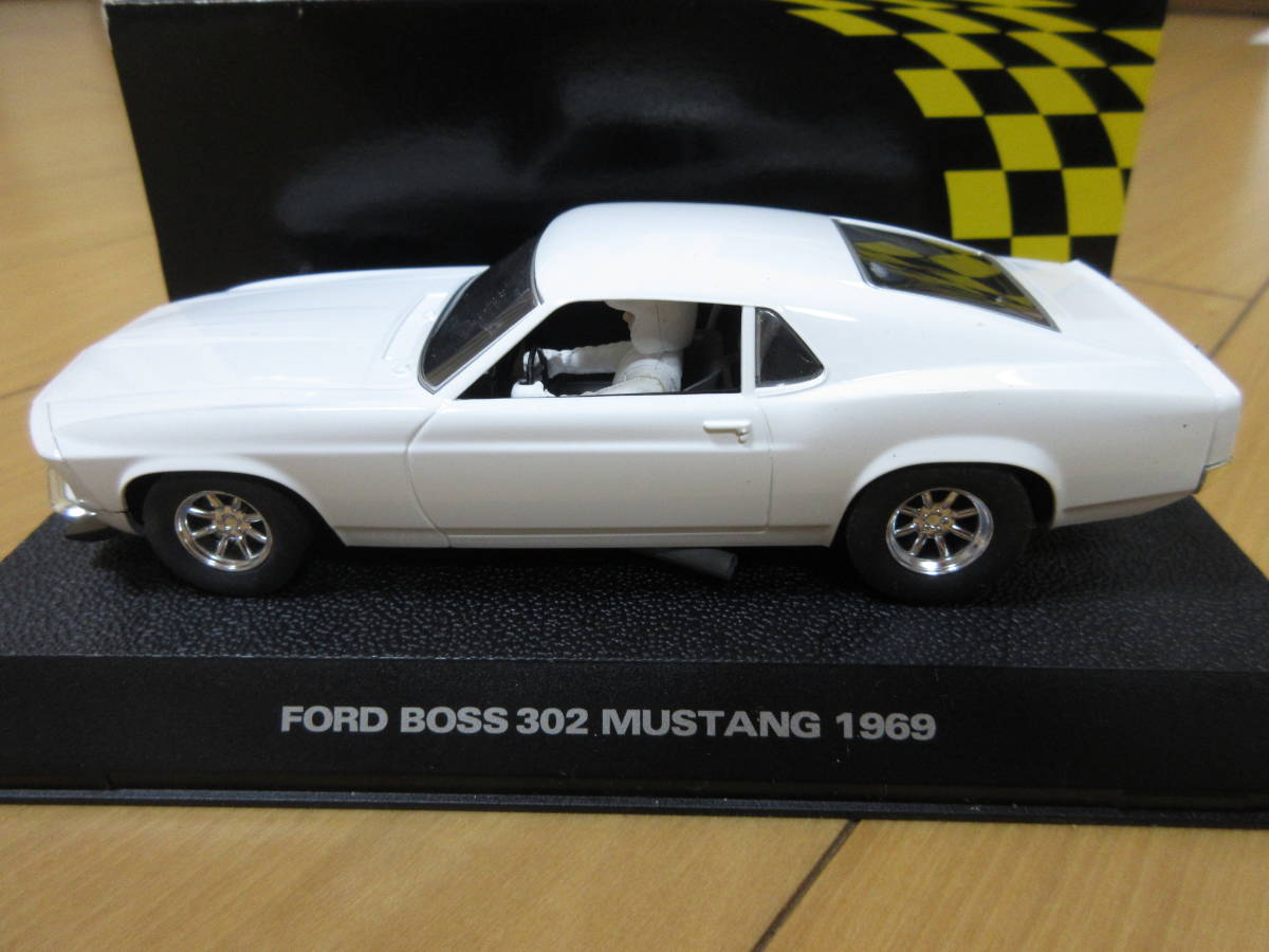 （未走行）SCALEXTRIC 1/32 フォード マスタング 1969 ホワイト FORD Mustang スケーレックストリック _画像2