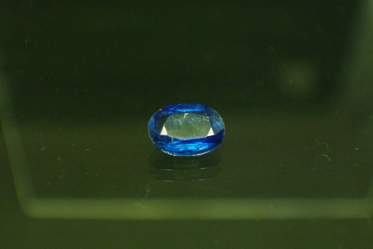 天然 カイヤナイト 4.44ct (極上品位質)ネパール産出 天然 カイヤナイト 4.44ct (極上品位質)ネパール産出