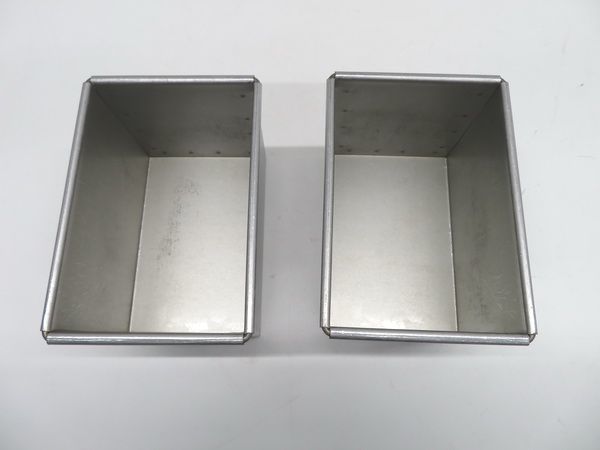 G186◆製パン用品◆食パン型1.5斤用(蓋付)2個セット 18×12×12cm 栃木 宇都宮 中古 業務用 厨房機器_画像2