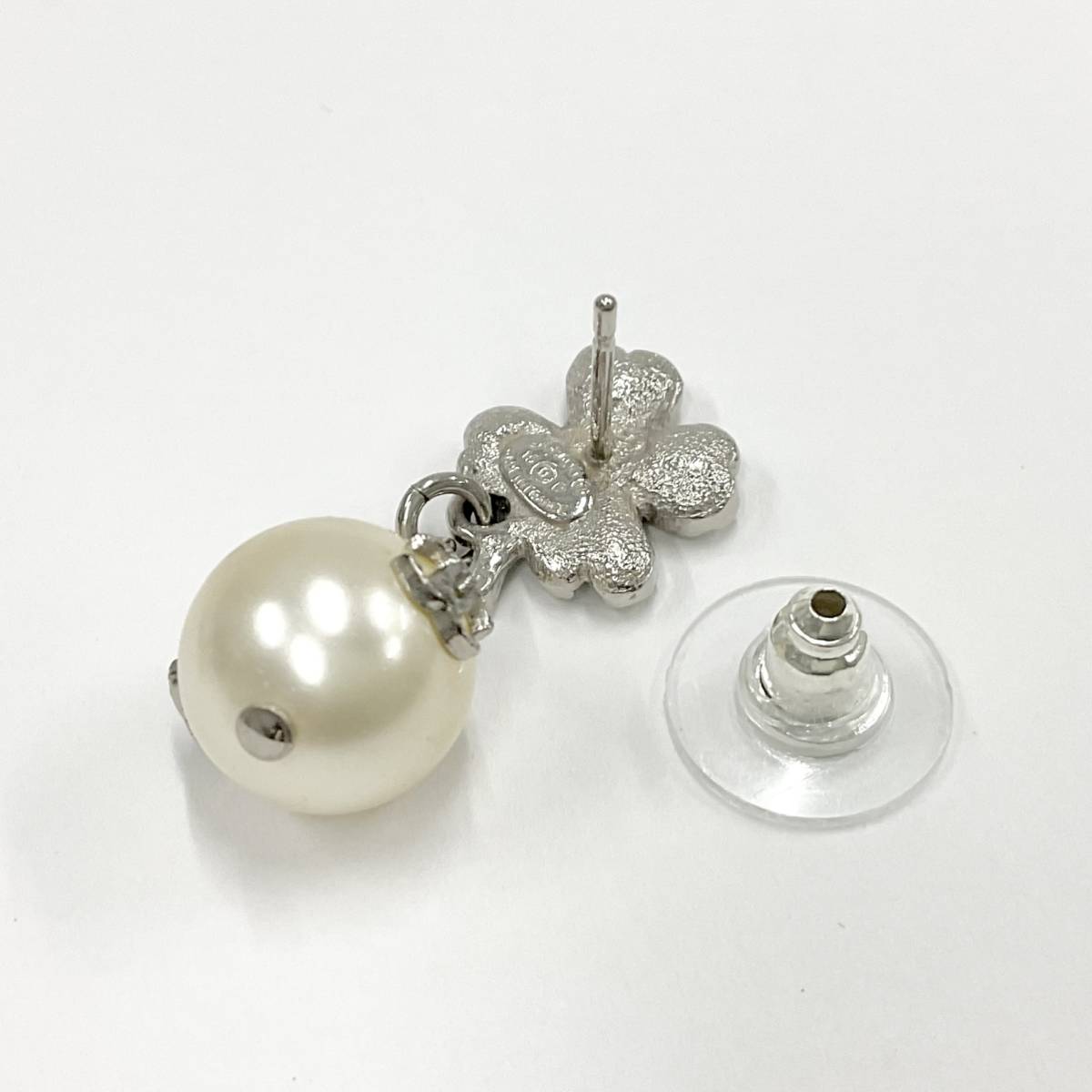 6863 シャネル ココマーク パール ラインストーン クローバー 6863 シャネル ココマーク パール ラインストーン クローバー