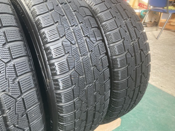 [T24A09A] 冬タイヤ　スタットレス　スタットレスタイヤ　185/65R15 トーヨー GARIT 4本セット_画像3