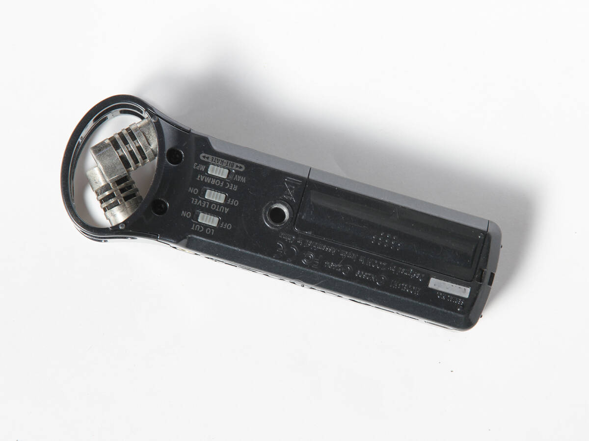 ZOOM ズーム H1 Handy Recorder 別売りのアシストセット機材２点付き（中古品）の画像2
