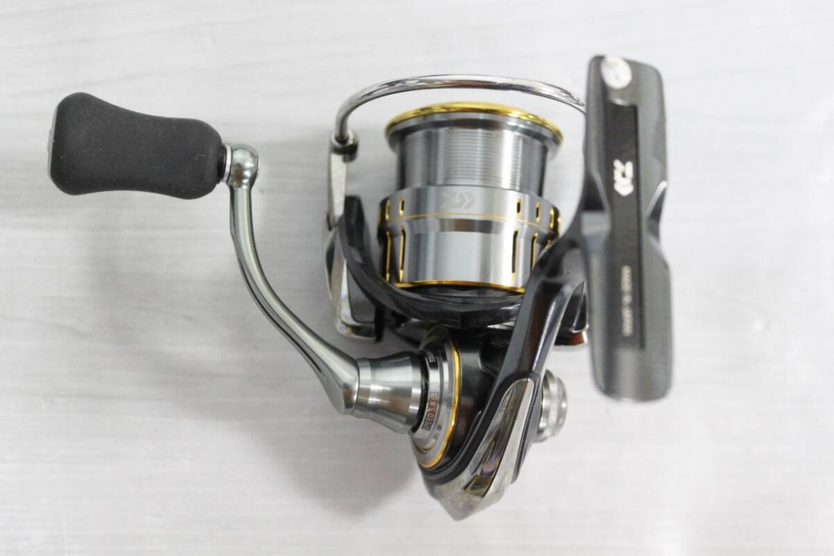 Daiwa ダイワ '21 LUVIUS AIRITY ルビアス エアリティ FC LT 2000S-H 中古品_画像4