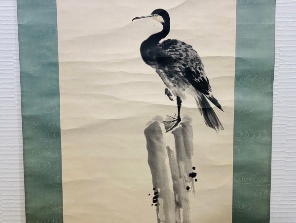 me06▼掛け軸 骨董 古掛軸 年代物 レトロ 美術品 インテリア 鳥 水墨画 夏 宜稲 鵜ノ図 木箱付▼o_画像5