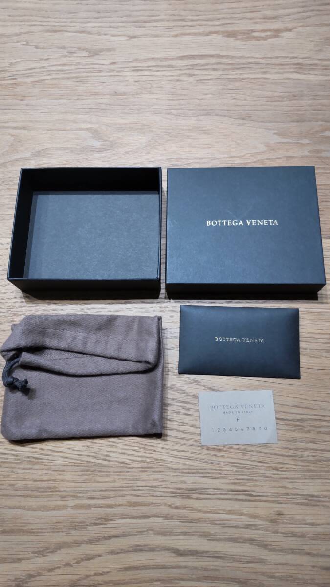 ボッテガヴェネタ ★BOTTEGA VENETA ★折財布用 箱 の画像3