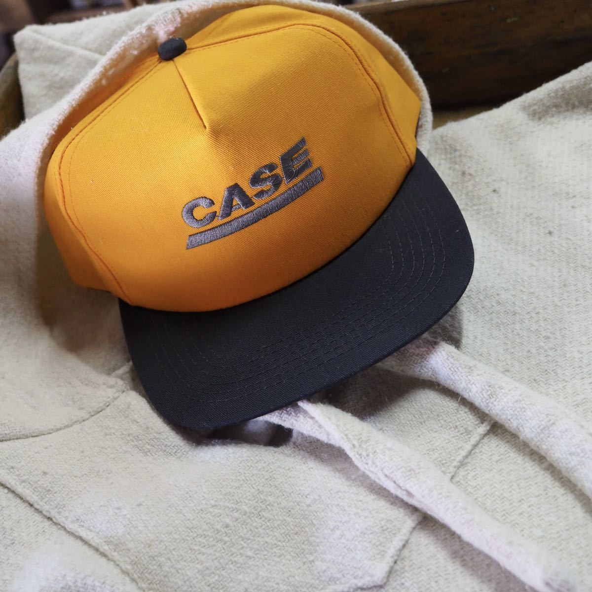 【NOS】80's CASE trucker hat one size fits all USA製 /K product スナップバックキャップ 帽子 ビンテージ デッドストック企業ロゴ_画像1