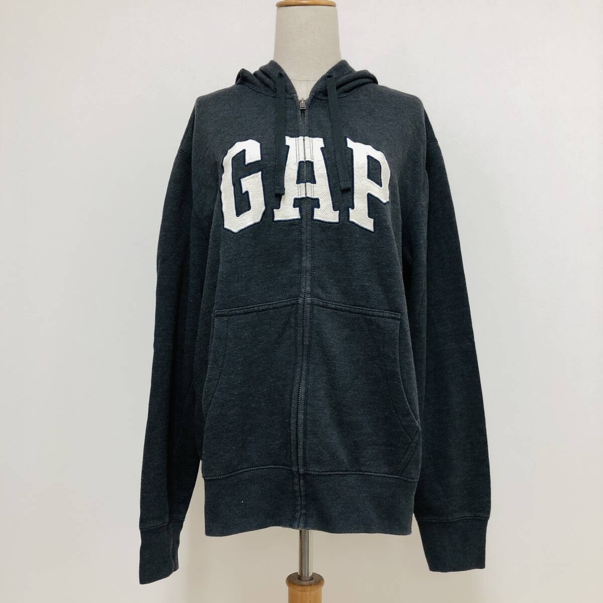 z1224 GAP ギャップ フルジップ パーカー 裏起毛 ロゴ 綿混 ポケット 秋 冬 L ネイビー メンズ 古着 USED ベーシックカジュアルスタイル_画像1