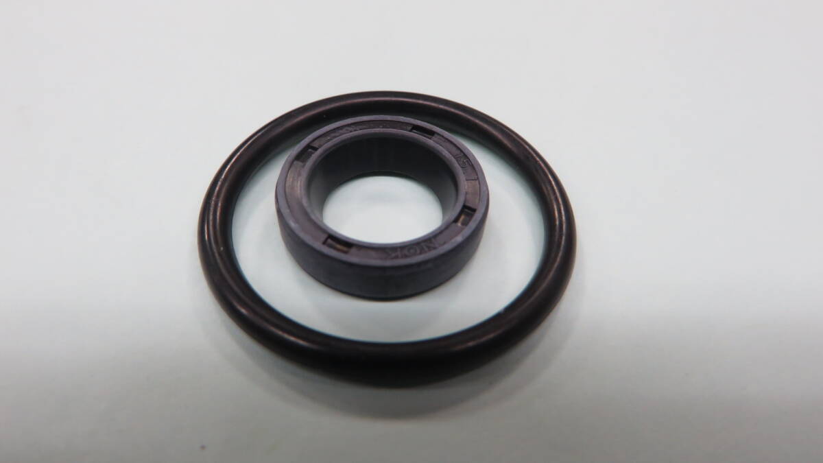  Nissan 71A 71B 71C mission driven gear seal set Skyline Fairlady Z GC10 GC110 GC211 S30 S130