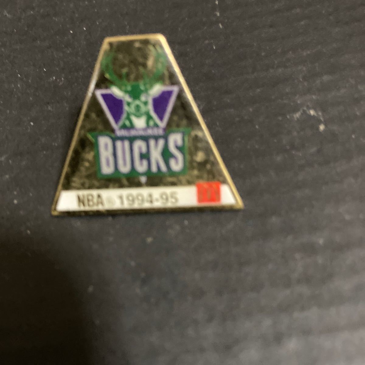 バックス　bucks 1994-1995 ピンバッジ　マグドナルド　NBA pin_画像1