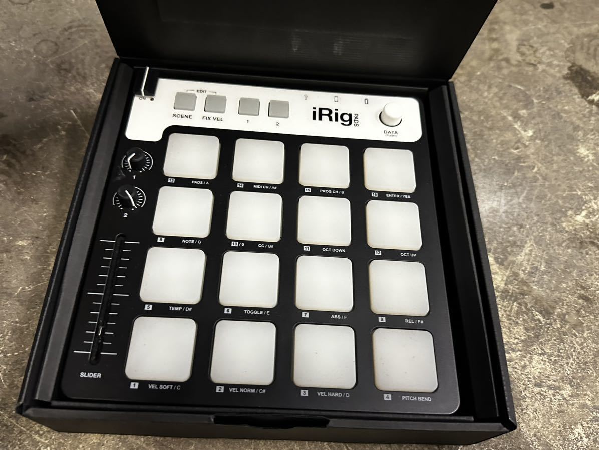 IK Multimedia iRig Pads MIDIグルーブ ・コントローラー【国内正規品】 未使用品_画像2