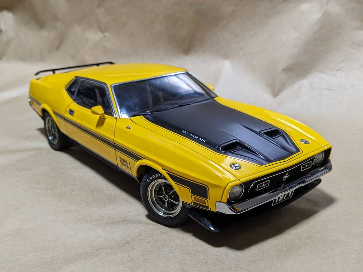 Yahoo!オークション - AUTOart オートアート 1/18 フォード Yahoo!オークション - AUTOart オートアート 1/18 フォード