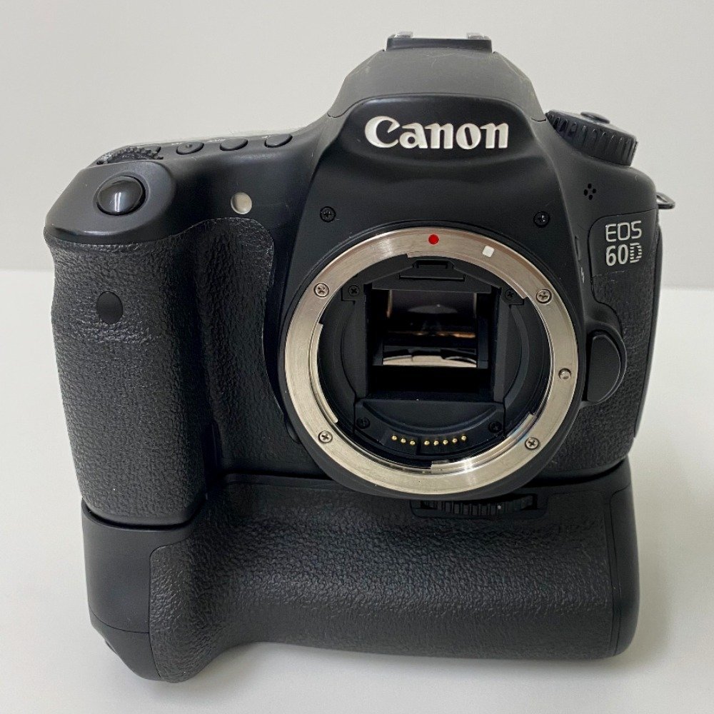 【送料無料】Canon キヤノン デジタル一眼レフカメラ EOS 60D レンズキット EF-S18-55mm F3.5-5.6 IS II 中古【Ae470064】_画像2