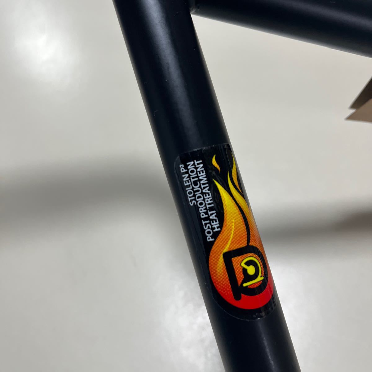 stolen bikes 9.75 黒　ブラック　新品　BMX ハンドル　バー　ストーレン　ストリート　パークROLL BAR MULTI BUTTED CHROMOLY