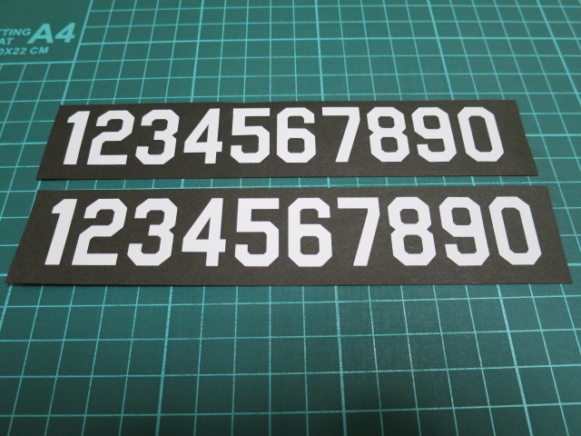 ヘルメットバット用　阪神タイガース　バージョン識別ナンバー　切り抜きステッカー2セット　希望番号のみのオーダー可能_画像1