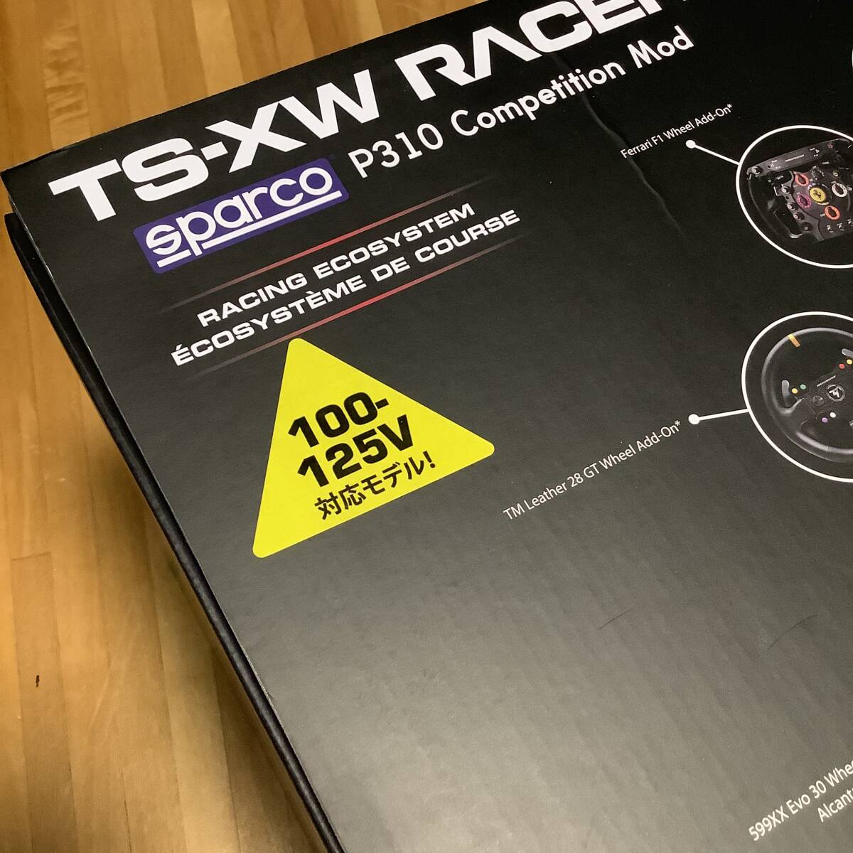 Thrustmaster TS XW Racer SPARCO P310 Competition Mod ステアリングホイール／サーボセットの画像6