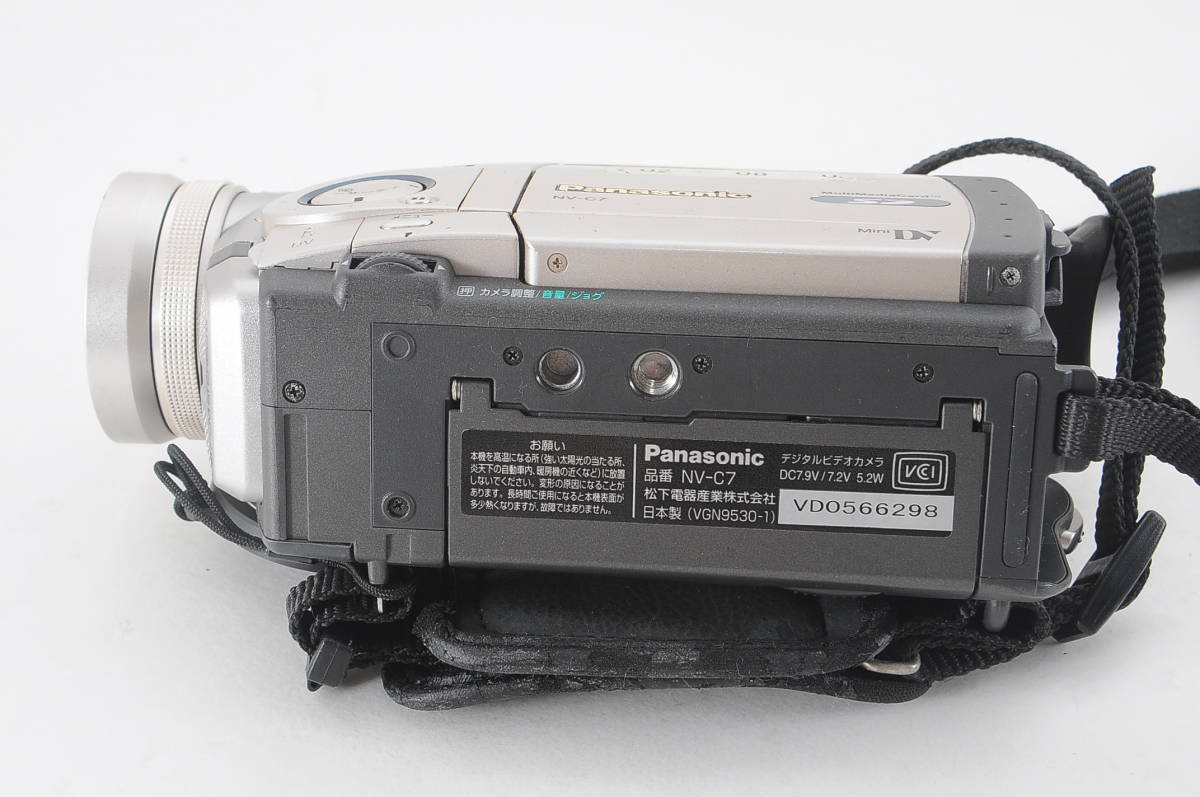 MVM33]動作品 Panasonic デジタルビデオカメラ パナソニック NV-C7