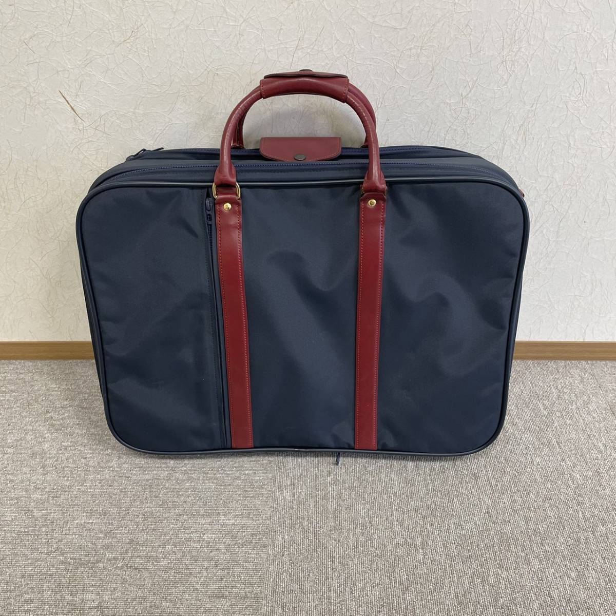 【ART-2700】 LONGCHAMP ロンシャン ショルダーバッグ 2way レザー ネイビー ビジネスバッグ 54cm 43cm 13cm パソコン 出張 現状保管品_画像6