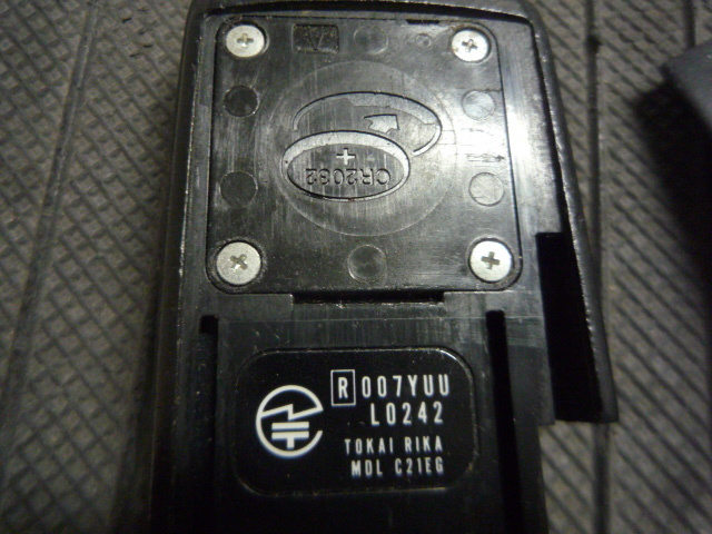 [ бесплатная доставка ] Daihatsu оригинальный дистанционный ключ дистанционный пульт "умный" ключ L375S L385S Tanto Custom одна сторона скользящий 3 кнопка печать A чёрный цвет L0242