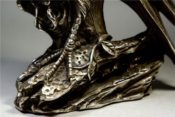 細工白銅製 鷹紋高彫 大明宣徳年製在銘 開運財運置物 年代物 高22cm 1.16kg