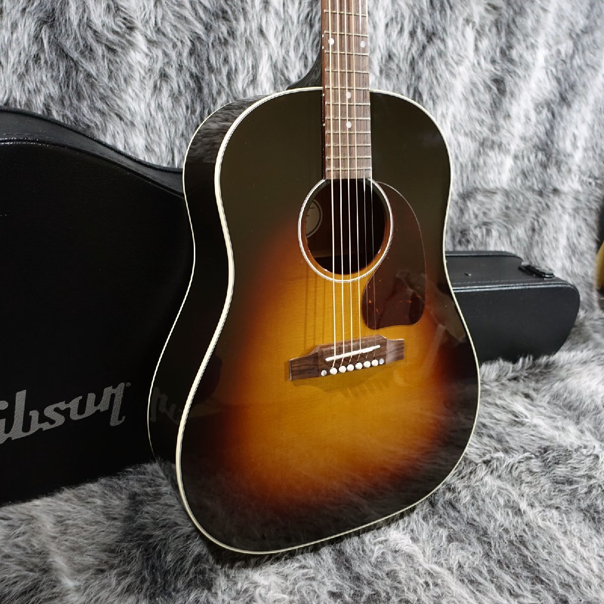ギブソン Gibson J-45 Standard Vintage Sunburst #3049