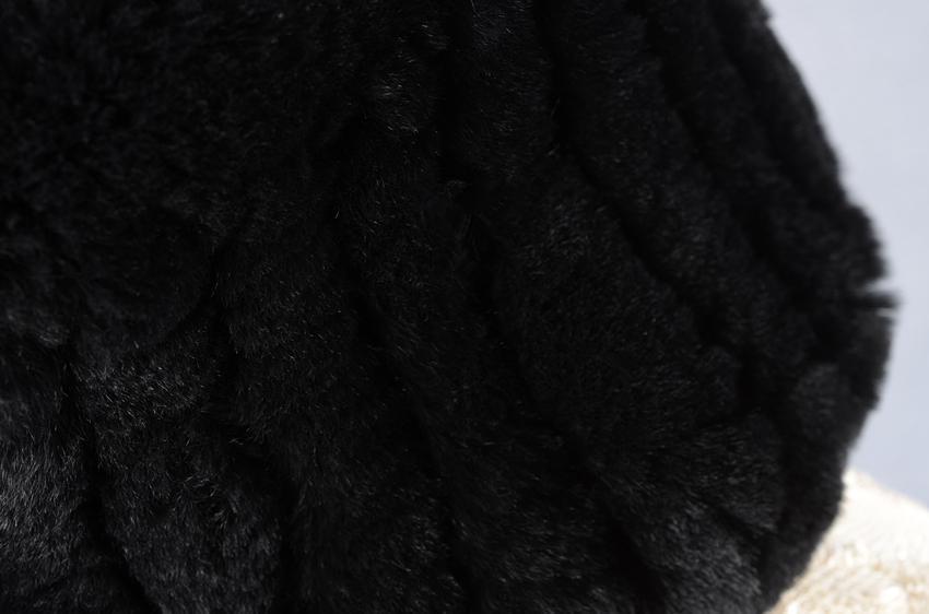 ◆新品◆限定 柔らかな毛皮の レッキス編み込み◆スヌードマフラー 黒 毛皮ファー_画像4